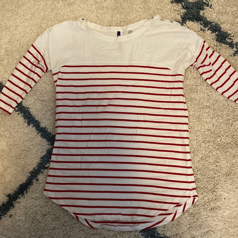 Seraphine maternity + nursing top, never worn